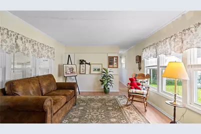 979 Toll Gate Road, Warwick, RI 02886 - Photo 7