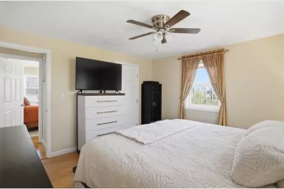 22 Pennsylvania Avenue, Warren, RI 02885 - Photo 13