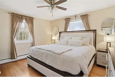 22 Pennsylvania Avenue, Warren, RI 02885 - Photo 11