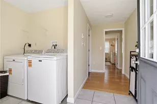 22 Pennsylvania Ave, Warren, RI 02885 - Photo 19