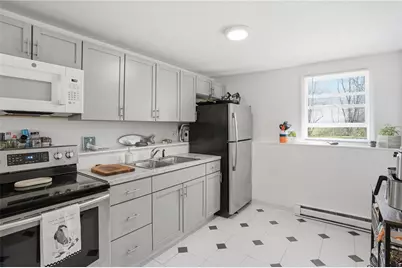 22 Pennsylvania Avenue, Warren, RI 02885 - Photo 21