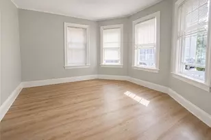 13 Osborn St, Providence, RI 02908 - Photo 5