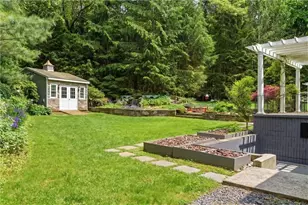 8 Ledgemont Dr, Lincoln, RI 02865 - Photo 35