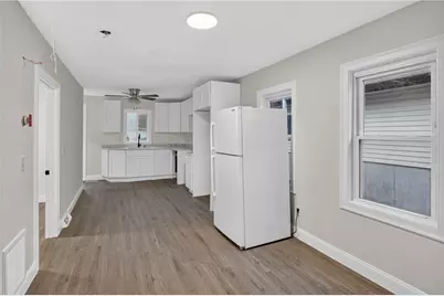 68 Uncas Street, Warwick, RI 02889 - Photo 5
