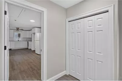 68 Uncas Street, Warwick, RI 02889 - Photo 9