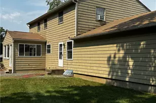 20 Hanley Farm Rd, Warren, RI 02885 - Photo 5