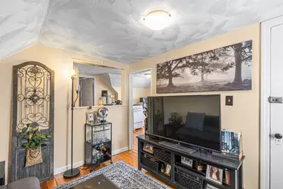 82 Chestnut Avenue, Cranston, RI 02910 - Photo 29