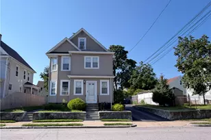 82 Chestnut Ave, Cranston, RI 02910 - Photo 3