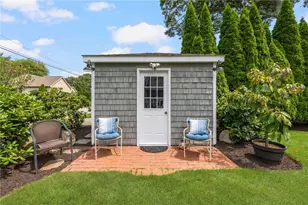 210 Wildflower Dr, Cranston, RI 02921 - Photo 7