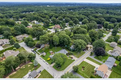 210 Wildflower Drive, Cranston, RI 02921 - Photo 13
