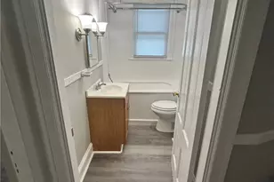 230 Washington St, Central Falls, RI 02863 - Photo 7
