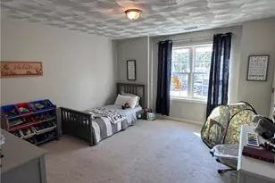 26 Potowomut Rd, Warwick, RI 02818 - Photo 7