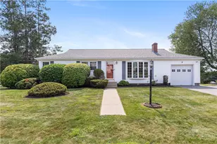 4 Eisenhower St, Cumberland, RI 02864 - Photo 1