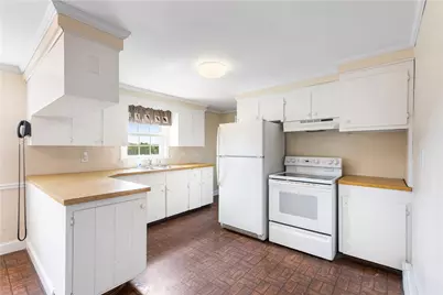 4 Eisenhower Street, Cumberland, RI 02864 - Photo 15