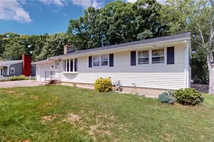 52 Atlantic Ave, West Warwick, RI 02893 - Photo 3