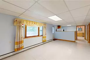 52 Atlantic Ave, West Warwick, RI 02893 - Photo 15