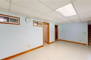 52 Atlantic Ave, West Warwick, RI 02893 - Photo 13