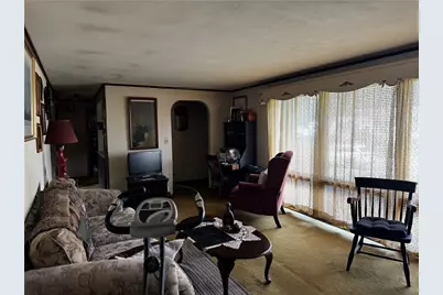 18 Leslie Road, Warwick, RI 02888 - Photo 3
