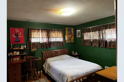18 Leslie Road, Warwick, RI 02888 - Photo 5