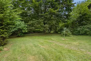1727 Old Louisquissett Pike, Lincoln, RI 02865 - Photo 33