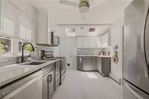 54 Canton Ave, Portsmouth, RI 02871 - Photo 11