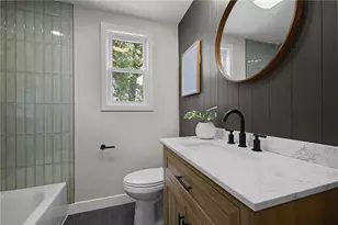 55 Frederick St, East Providence, RI 02916 - Photo 17