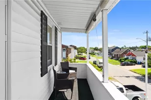 28 Carman St, Cranston, RI 02910 - Photo 27