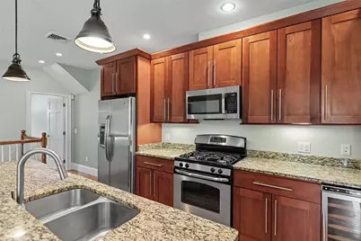 176 Medway Street, Providence, RI 02906 - Photo 9