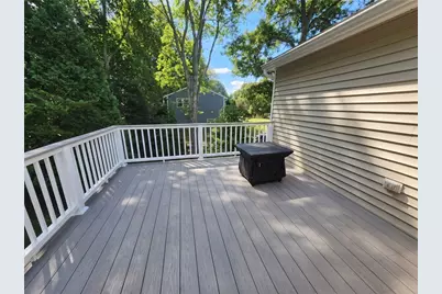 55 Holly Road, South Kingstown, RI 02879 - Photo 5