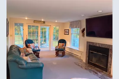 55 Holly Road, South Kingstown, RI 02879 - Photo 11