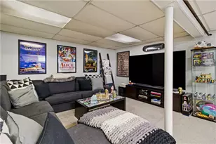 16 Minnesota St, Providence, RI 02904 - Photo 33