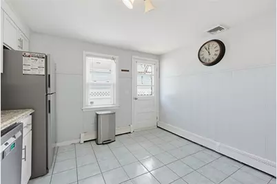30 Briggs Street, Cranston, RI 02920 - Photo 7