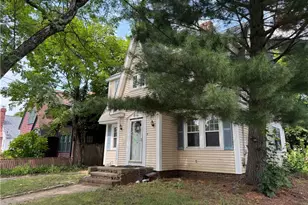 91 Moorland Ave, Cranston, RI 02905 - Photo 3