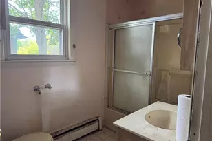 91 Moorland Ave, Cranston, RI 02905 - Photo 11