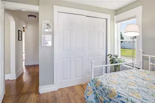 26 Crandall Ct, Warwick, RI 02889 - Photo 9
