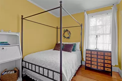 16 Sherman Street, Newport, RI 02840 - Photo 15