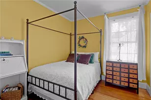 16 Sherman St, Newport, RI 02840 - Photo 15