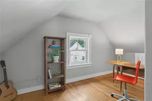 16 Hudson Pl, Cranston, RI 02905 - Photo 41