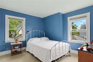 16 Hudson Pl, Cranston, RI 02905 - Photo 31