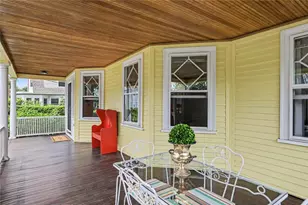 16 Hudson Pl, Cranston, RI 02905 - Photo 5