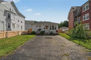 348 Park Pl, Woonsocket, RI 02895 - Photo 1