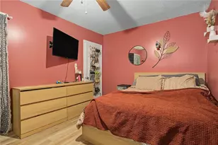 348 Park Pl, Woonsocket, RI 02895 - Photo 17