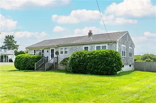 26 Cypress Ave, Narragansett, RI 02882 - Photo 7
