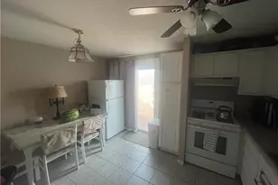 275 Grotto Ave, Pawtucket, RI 02860 - Photo 11