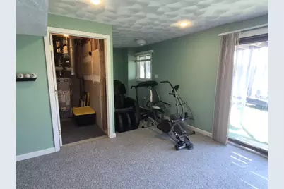 2484 Hartford Avenue, Johnston, RI 02919 - Photo 35