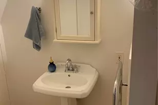 28 Broadway, Newport, RI 02840 - Photo 13