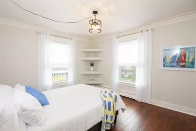 16 Pond Avenue #2, Newport, RI 02840 - Photo 11