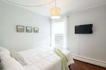 16 Pond Avenue #2, Newport, RI 02840 - Photo 7