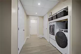 10 Willington Rd, Pawtucket, RI 02861 - Photo 29