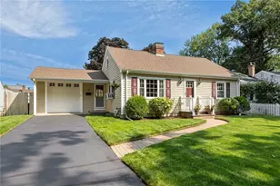 10 Willington Rd, Pawtucket, RI 02861 - Photo 33